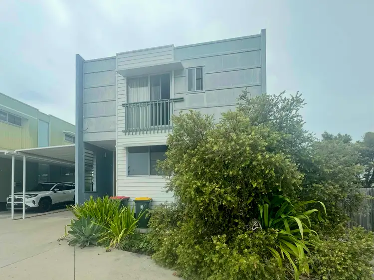 Main view of Homely townhouse listing, 1/4 BLIGH Court, Moranbah QLD 4744