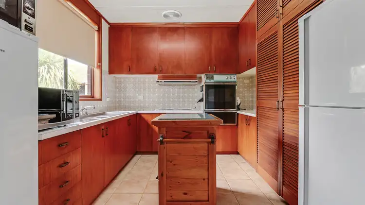 Fifth view of Homely house listing, 4 Mildred Court, Shepparton VIC 3630