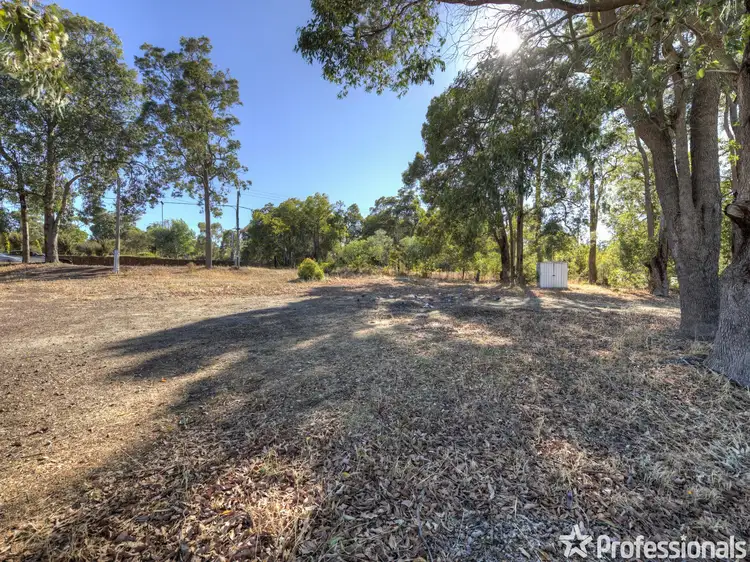 80 Lawnbrook Road West, Walliston WA 6076