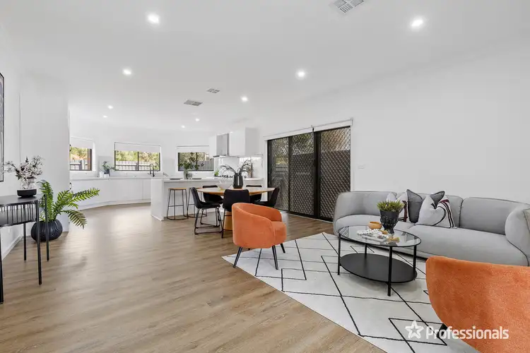Fourth view of Homely house listing, 14 Jacqueline Court, Hillside VIC 3037