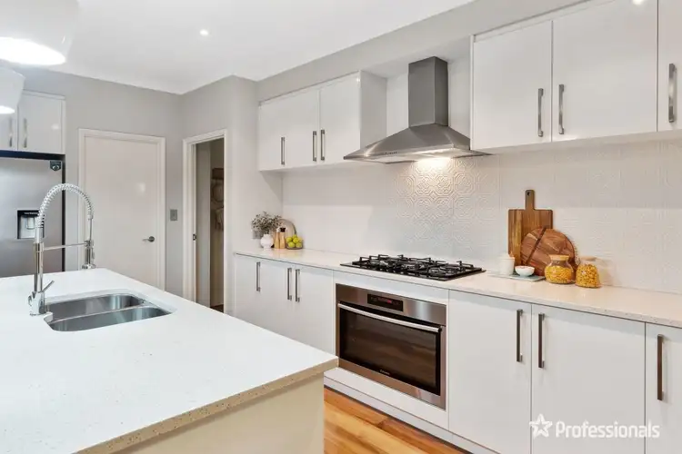 Sixth view of Homely house listing, 12 Kunzea Close, Maida Vale WA 6057