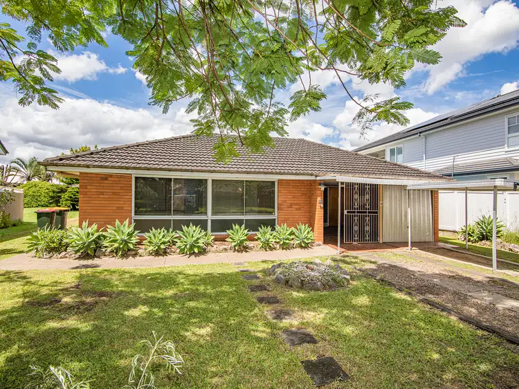 99 SANDON Street, Graceville QLD 4075
