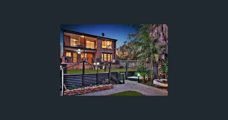 614 henry lawson Drive, East Hills NSW 2213