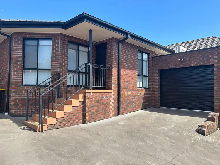 35A Chapman Avenue