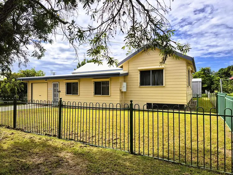 8 Canberra Street