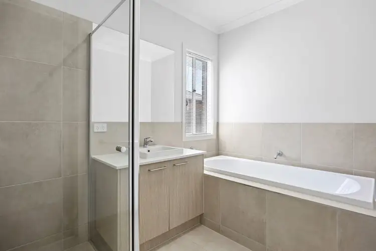 Fifth view of Homely house listing, 3 Lampra Way, Huntly VIC 3551