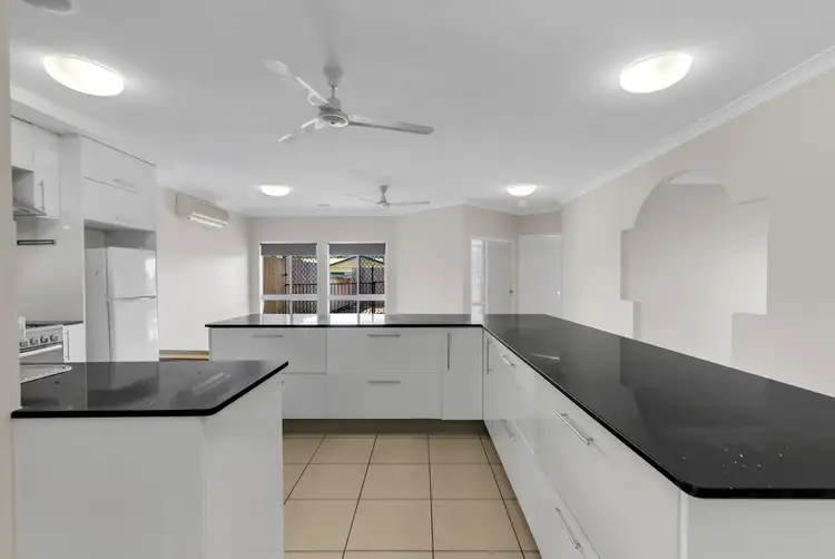 Fifth view of Homely house listing, 10 Isilwood Close, Edmonton QLD 4869