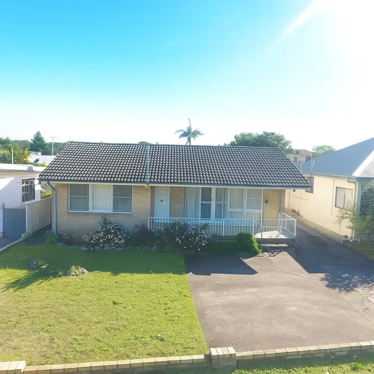 243 Beach Street, Harrington NSW 2427