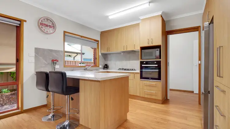 Second view of Homely unit listing, 3/9 Quinan Parade, Shepparton VIC 3630