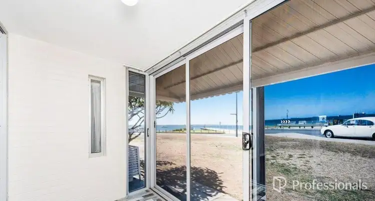 Second view of Homely house listing, 6/153 Esplanade, Rockingham WA 6168