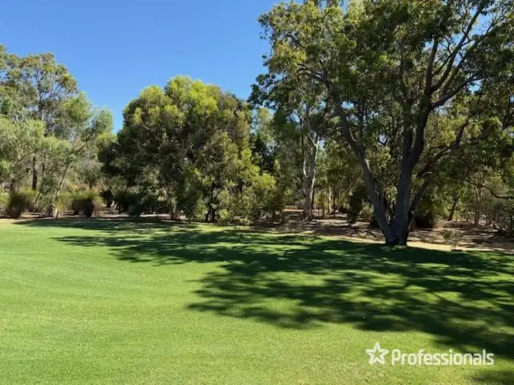 41 Norwood Road, Maida Vale WA 6057