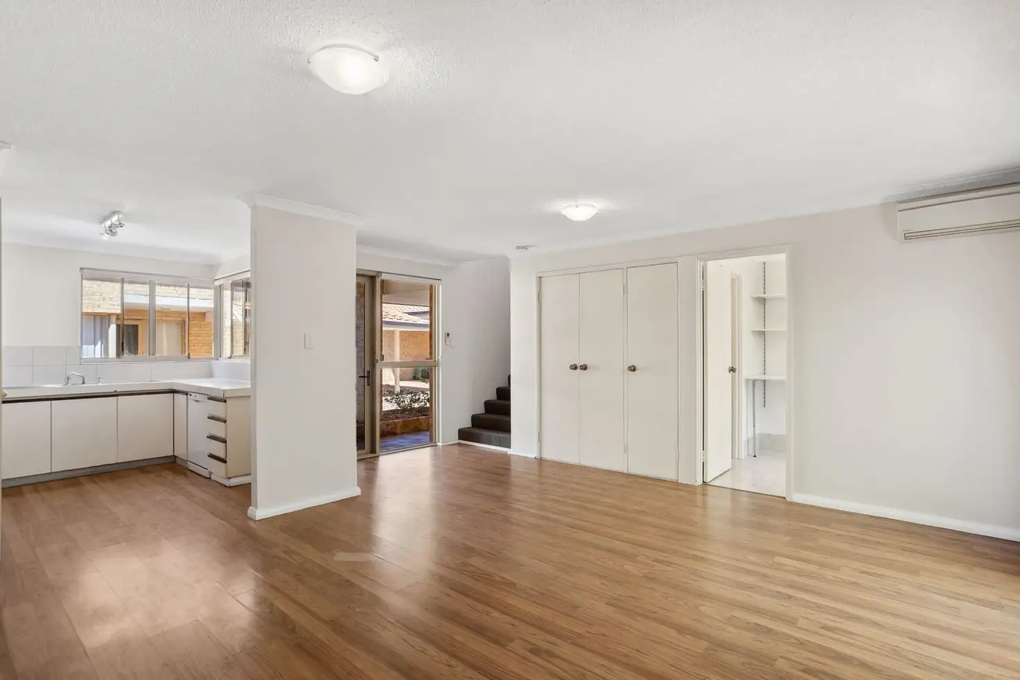 Main view of Homely townhouse listing, 2/118 Ventnor Street, Scarborough WA 6019