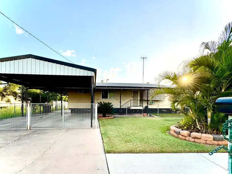 31 BRADMAN Street, Moranbah QLD 4744