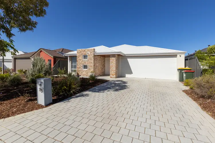 Second view of Homely house listing, 25 Greenfield Crescent, Caversham WA 6055