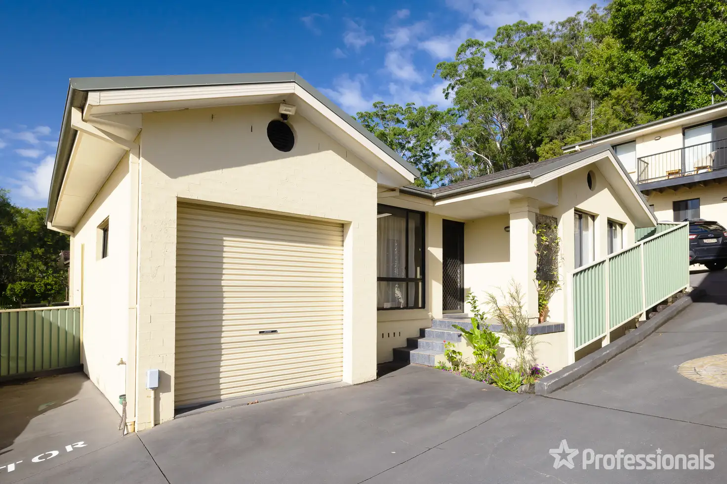 Main view of Homely townhouse listing, 8/7 King Street, Ourimbah NSW 2258