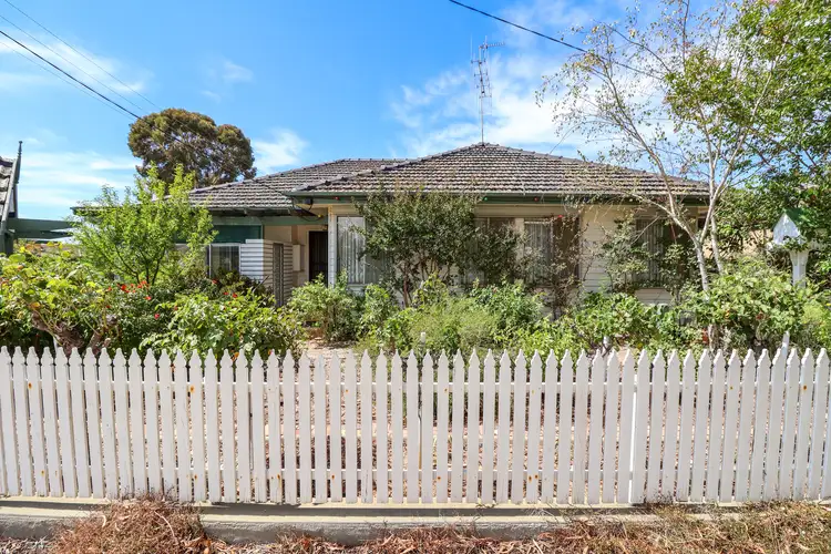 45 Stradbroke Avenue, Swan Hill VIC 3585