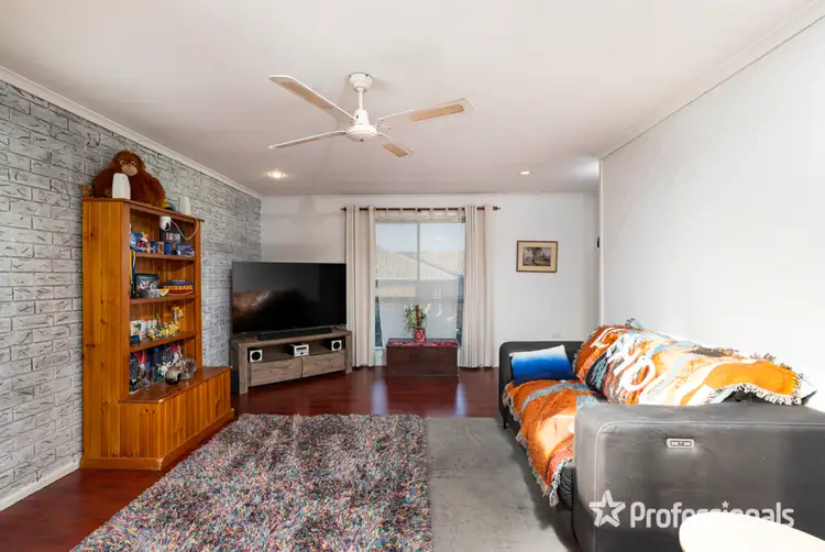 Sixth view of Homely townhouse listing, 3/8 Page Court, West Wodonga VIC 3690