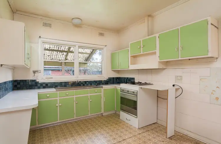 Fifth view of Homely house listing, 6 Louisa Street, Croydon VIC 3136