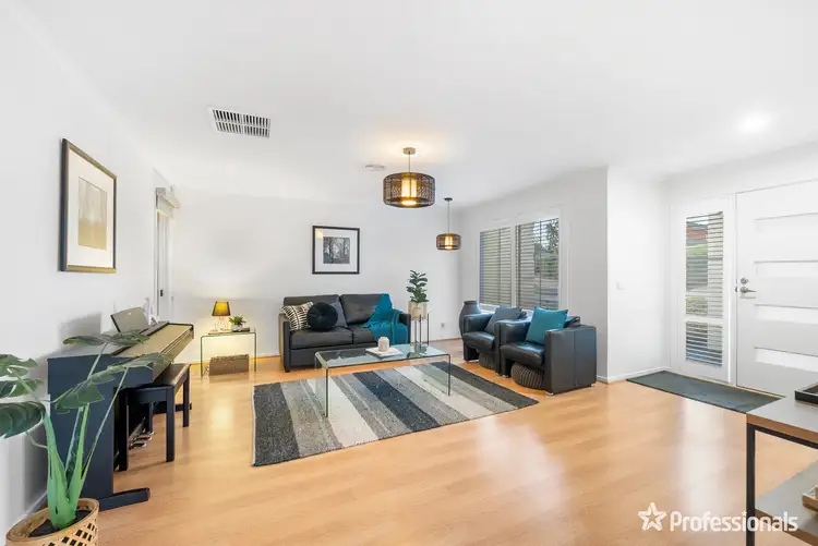 Second view of Homely house listing, 31 Pilgrim Drive, Hillside VIC 3037
