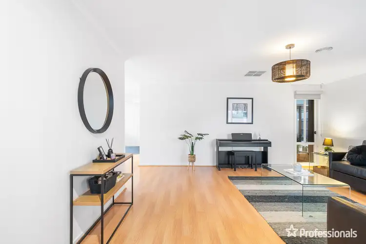 Fourth view of Homely house listing, 31 Pilgrim Drive, Hillside VIC 3037