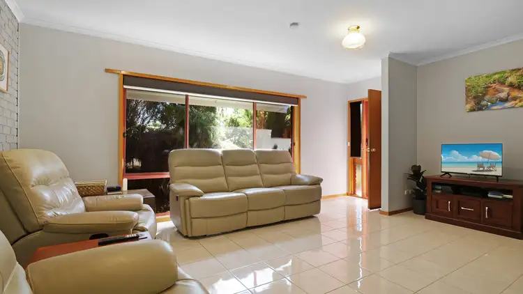 Third view of Homely unit listing, 2/9 Quinan Parade, Shepparton VIC 3630