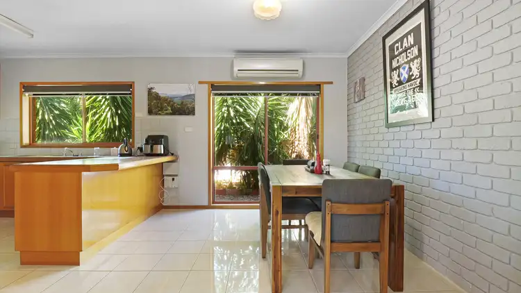 Sixth view of Homely unit listing, 2/9 Quinan Parade, Shepparton VIC 3630