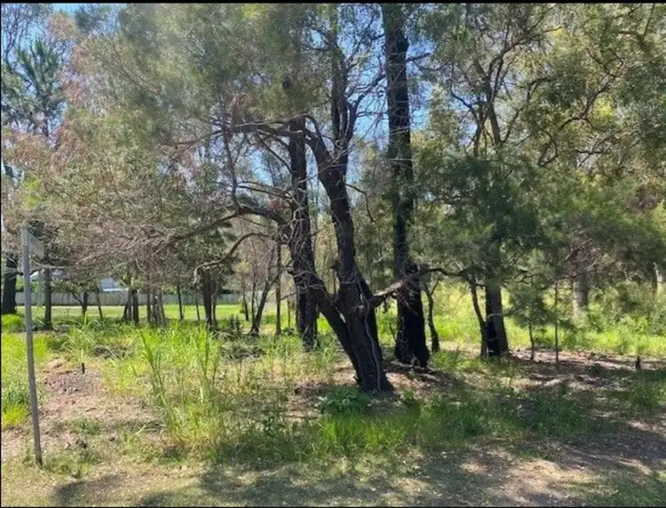 9 Eastern Road, Macleay Island QLD 4184