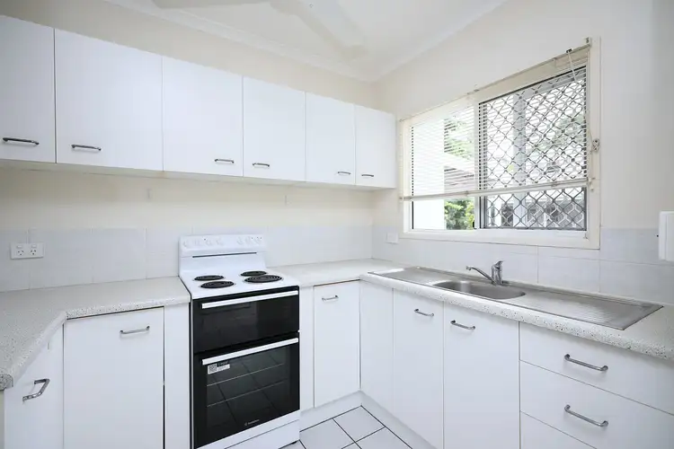 Seventh view of Homely unit listing, 4/462-464 McCoombe Street, Mooroobool QLD 4870