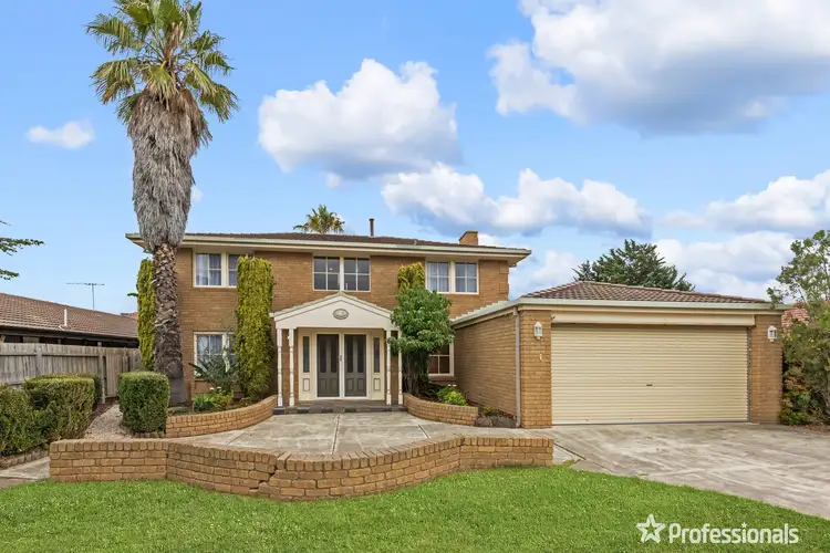 35 Prince Albert Crescent, Taylors Lakes VIC 3038
