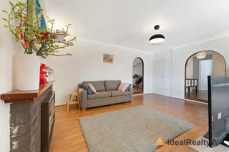 Fifth view of Homely house listing, 32 Glennon Way, Rossmoyne WA 6148