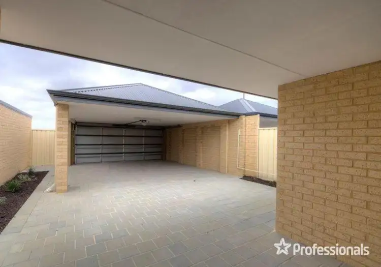 Second view of Homely house listing, 19 Lazuli Rise, Wellard WA 6170