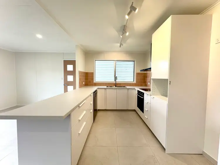 Sixth view of Homely house listing, 4 CASEY Court, Moranbah QLD 4744