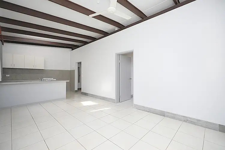 4/39 Hibiscus Lane, Holloways Beach QLD 4878