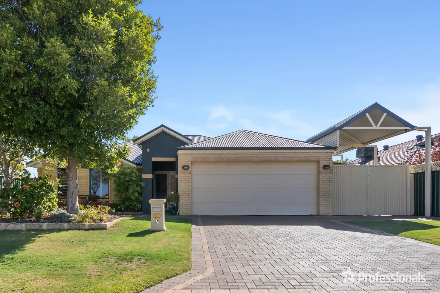 Main view of Homely house listing, 22 Regency Ramble, Wattle Grove WA 6107