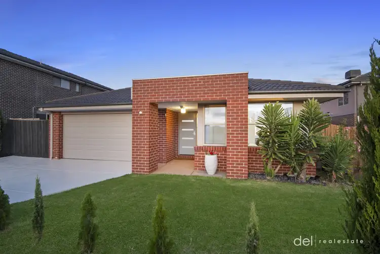 12 Massie Drive, Hampton Park VIC 3976