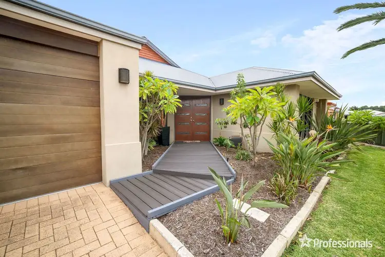 Second view of Homely house listing, 5 Fleet Circle, High Wycombe WA 6057