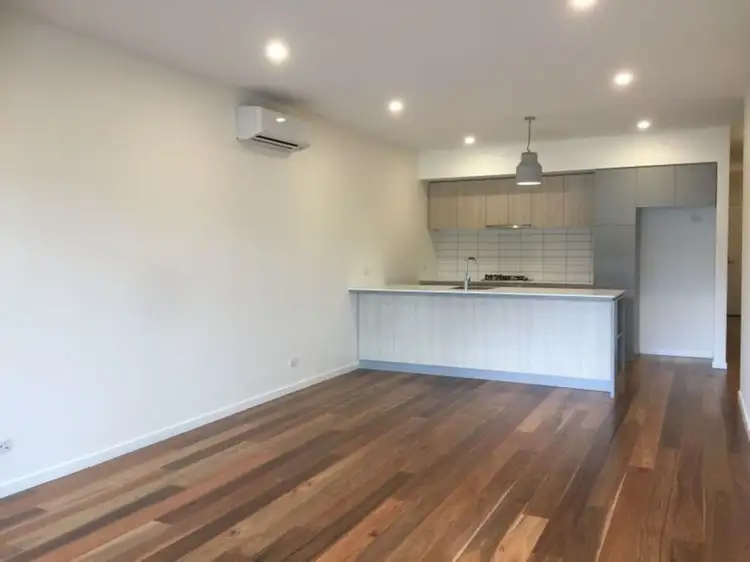 Main view of Homely townhouse listing, 40 Sharp Circuit, Mill Park VIC 3082