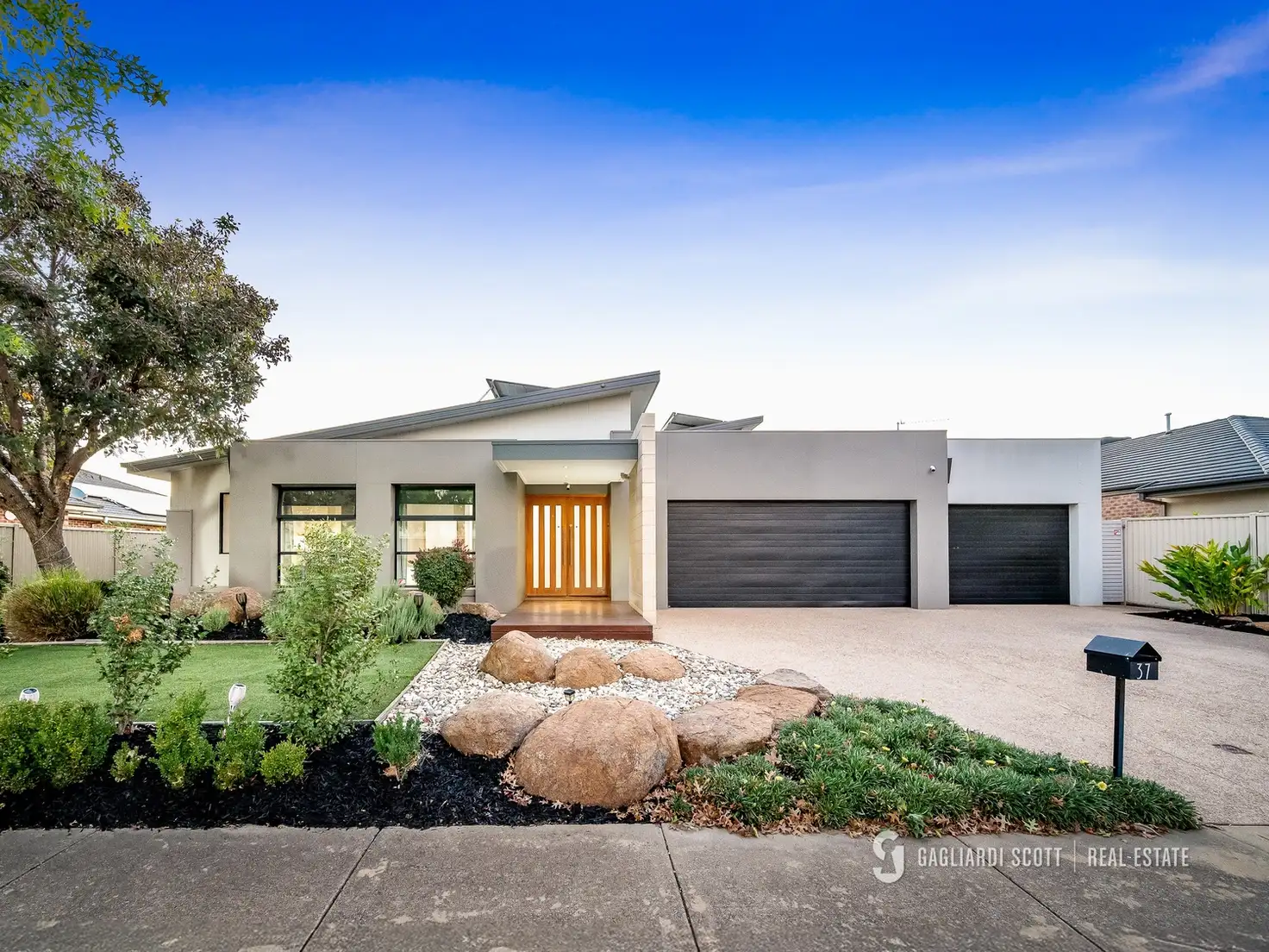Main view of Homely house listing, 37 Canterbury Avenue, Shepparton VIC 3630