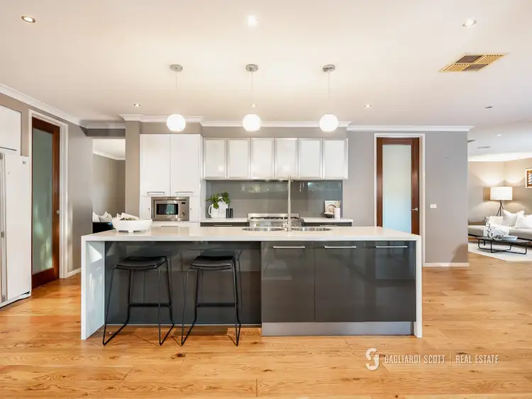 Fourth view of Homely house listing, 37 Canterbury Avenue, Shepparton VIC 3630