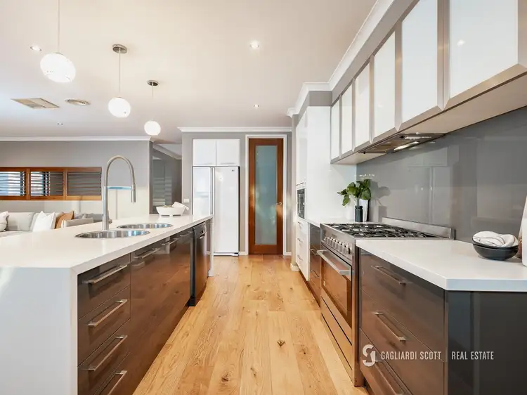 Sixth view of Homely house listing, 37 Canterbury Avenue, Shepparton VIC 3630