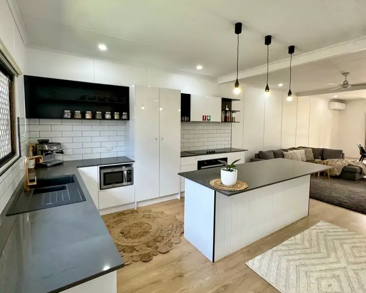Seventh view of Homely semi-detached listing, 16a & 16b JACKSON Avenue, Moranbah QLD 4744