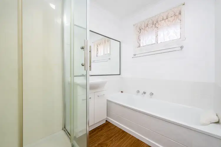 Fifth view of Homely unit listing, 2/49 Leithen Street, Shepparton VIC 3630
