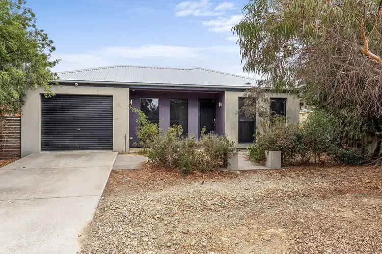 21 Manna Gum Drive