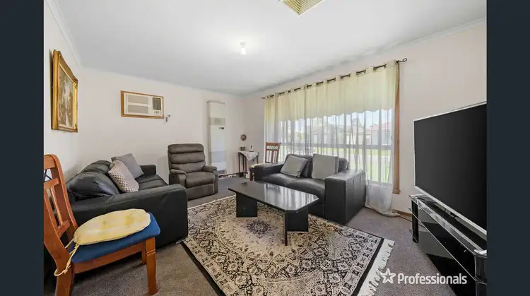 Second view of Homely house listing, 2/27 Roseberry Avenue, Keilor Downs VIC 3038