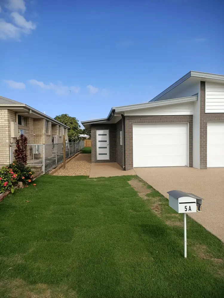 5a Trafalgar Street, Emu Park QLD 4710