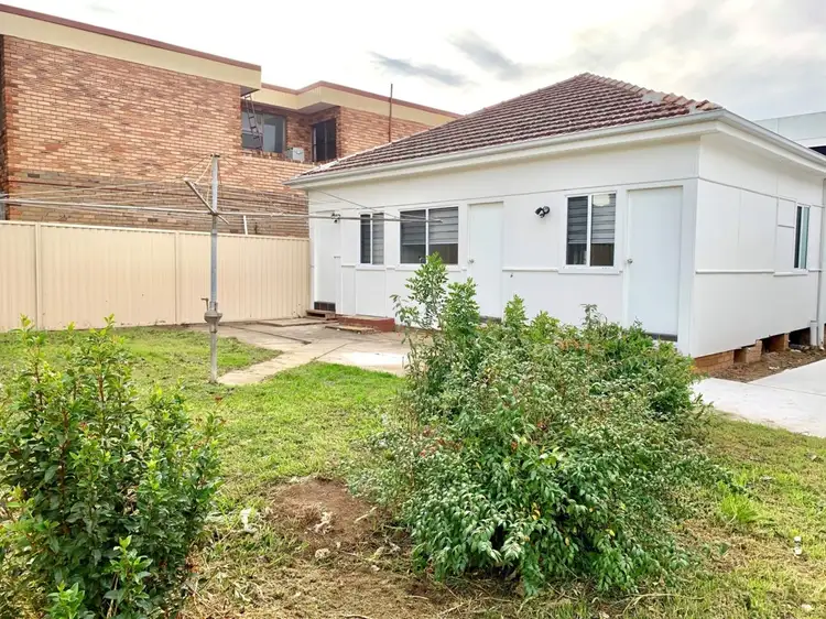 9 Macarthur Ave
