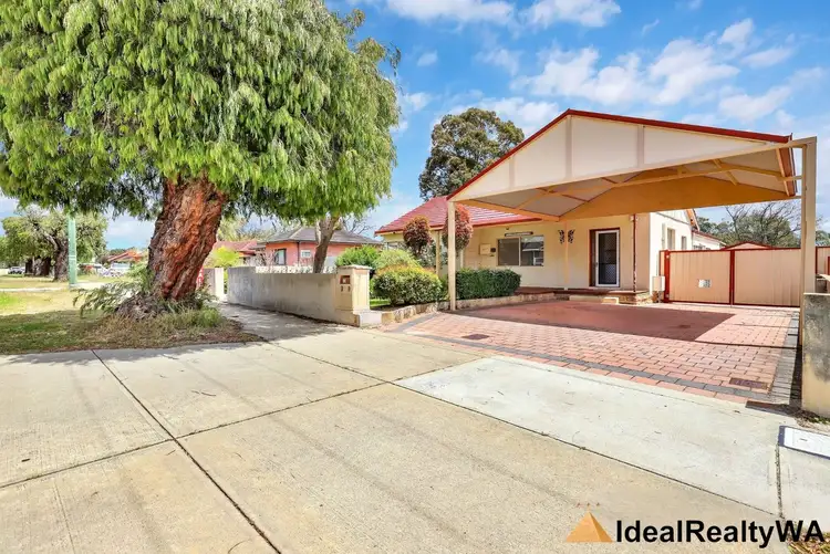 13 Pegus Street, Thornlie WA 6108