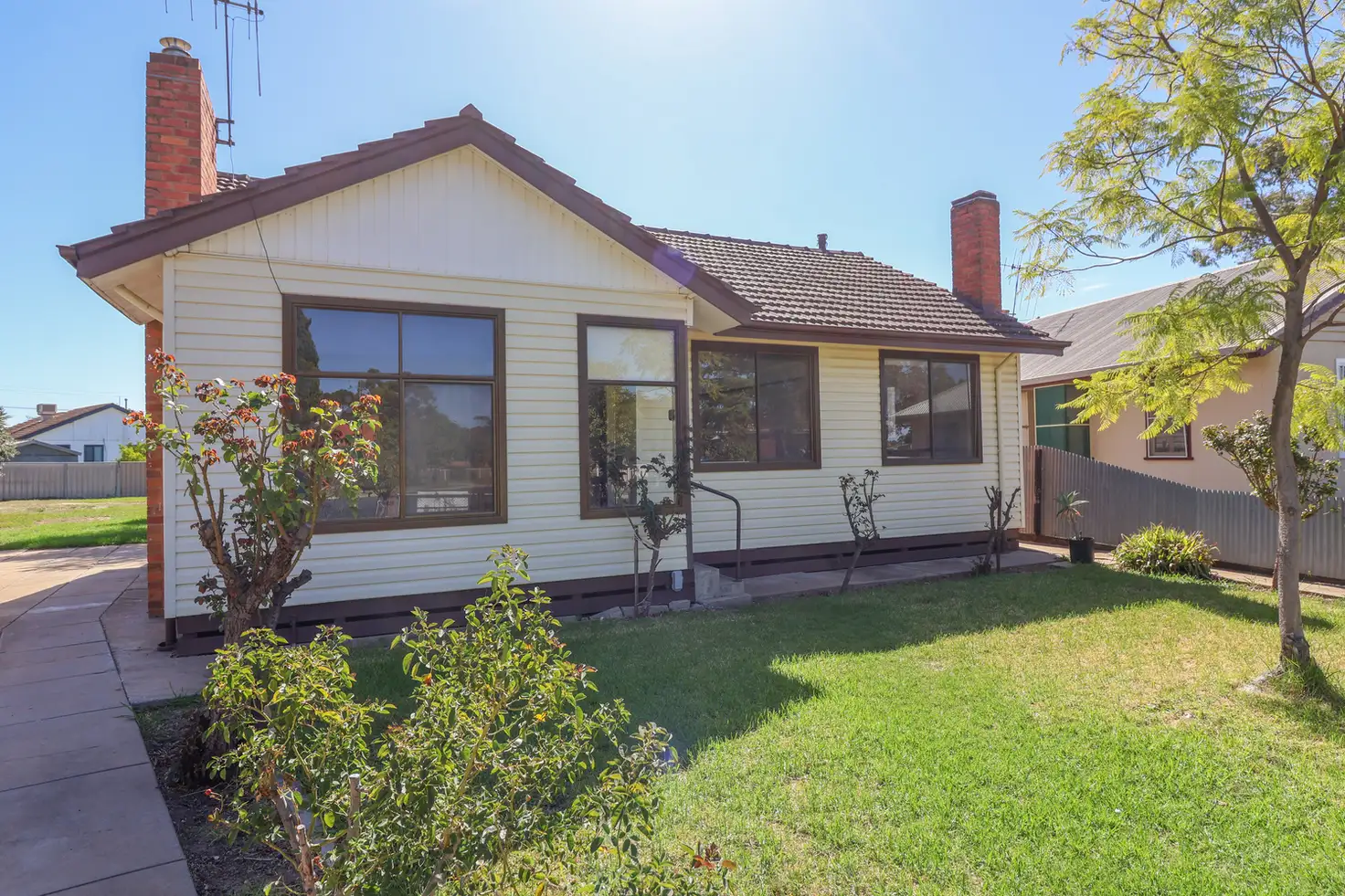 Main view of Homely house listing, 10 Murrull Avenue, Swan Hill VIC 3585