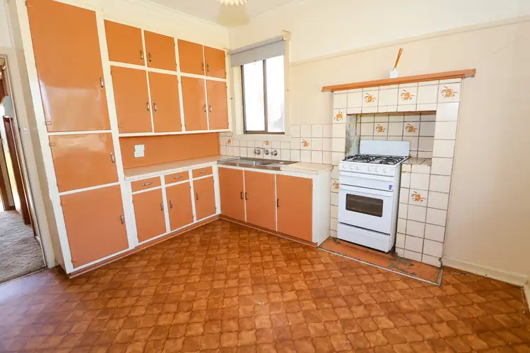 Fourth view of Homely house listing, 10 Murrull Avenue, Swan Hill VIC 3585