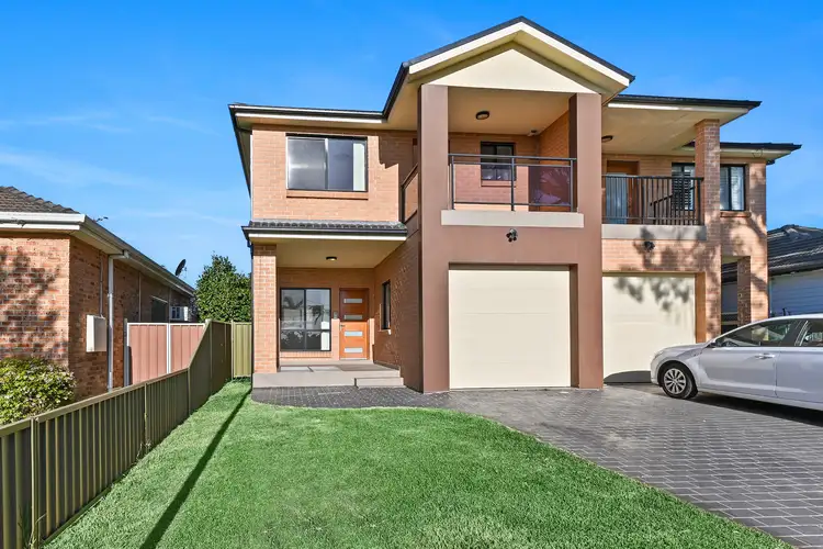 27 Roma Avenue